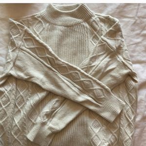 ISO: SEARCHING FOR THIS SWEATER